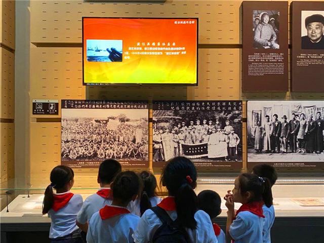 中专学校究竟要学什么专业将来可以有好的发展前景?游戏画面